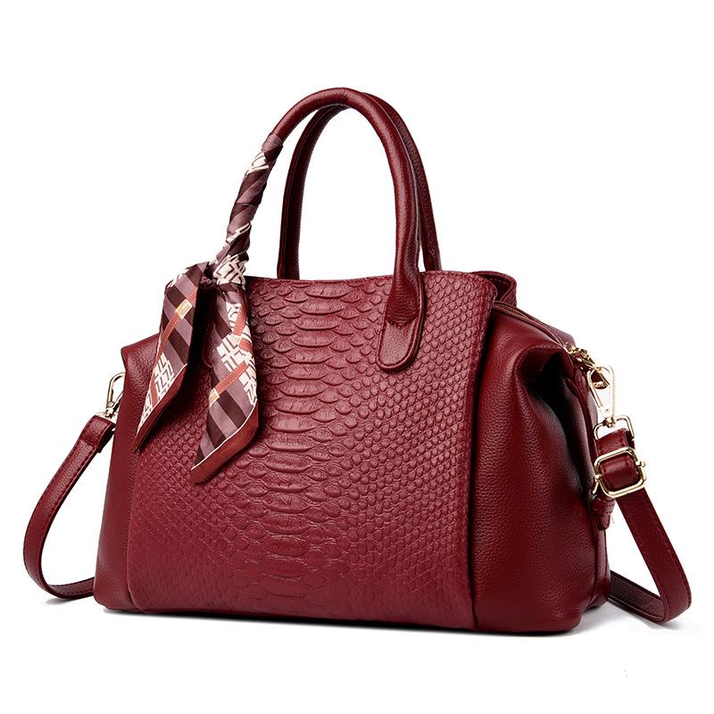 Large-capacity Bag Embossed Crossbody Tote Bag Boston Bag Ladies' Handbag