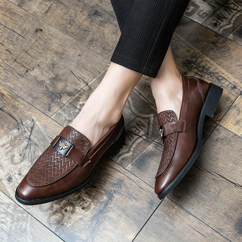 

Мужская обувь в британском стиле, деловая повседневная обувь, остроносые кожаные туфли, кожаные туфли на одной педали, черные туфли для костюма, свадебная обувь 47 коричневый