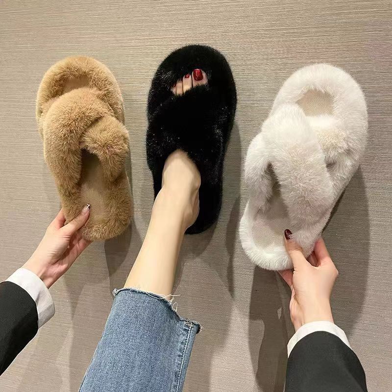 

New women s autumn and winter fluffy shoes cotton slippers women s outer wear home warm non-slip cotton slippers plush slippers 40-41 (one size smaller)
