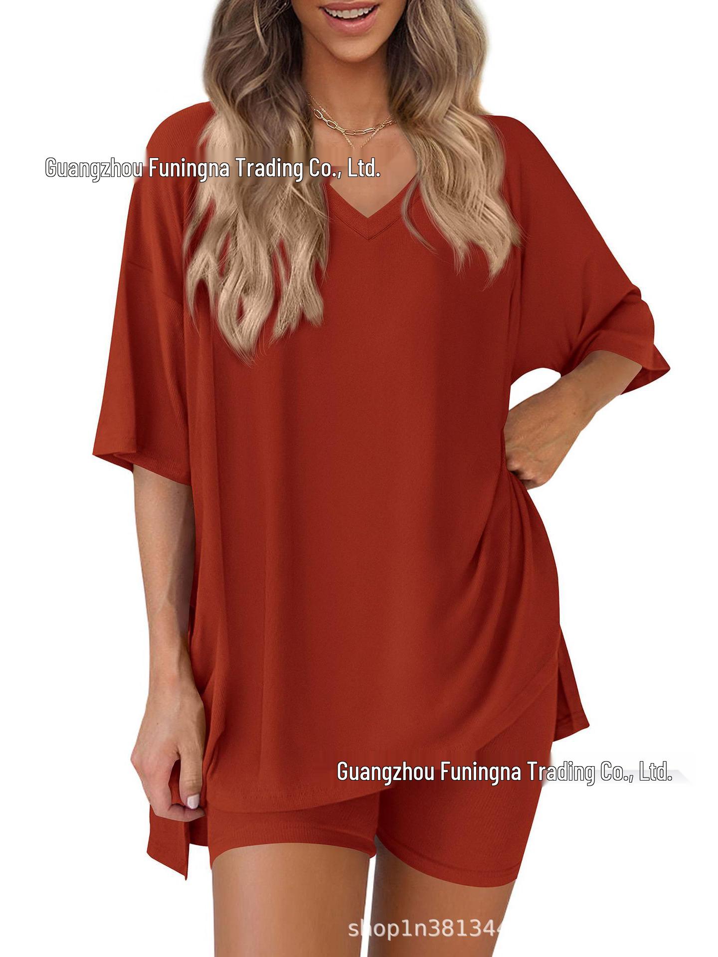 

Spring/Summer 2026 European-American Loose Fit Solid Color Casual T-Shirt & Shorts Set M червоний