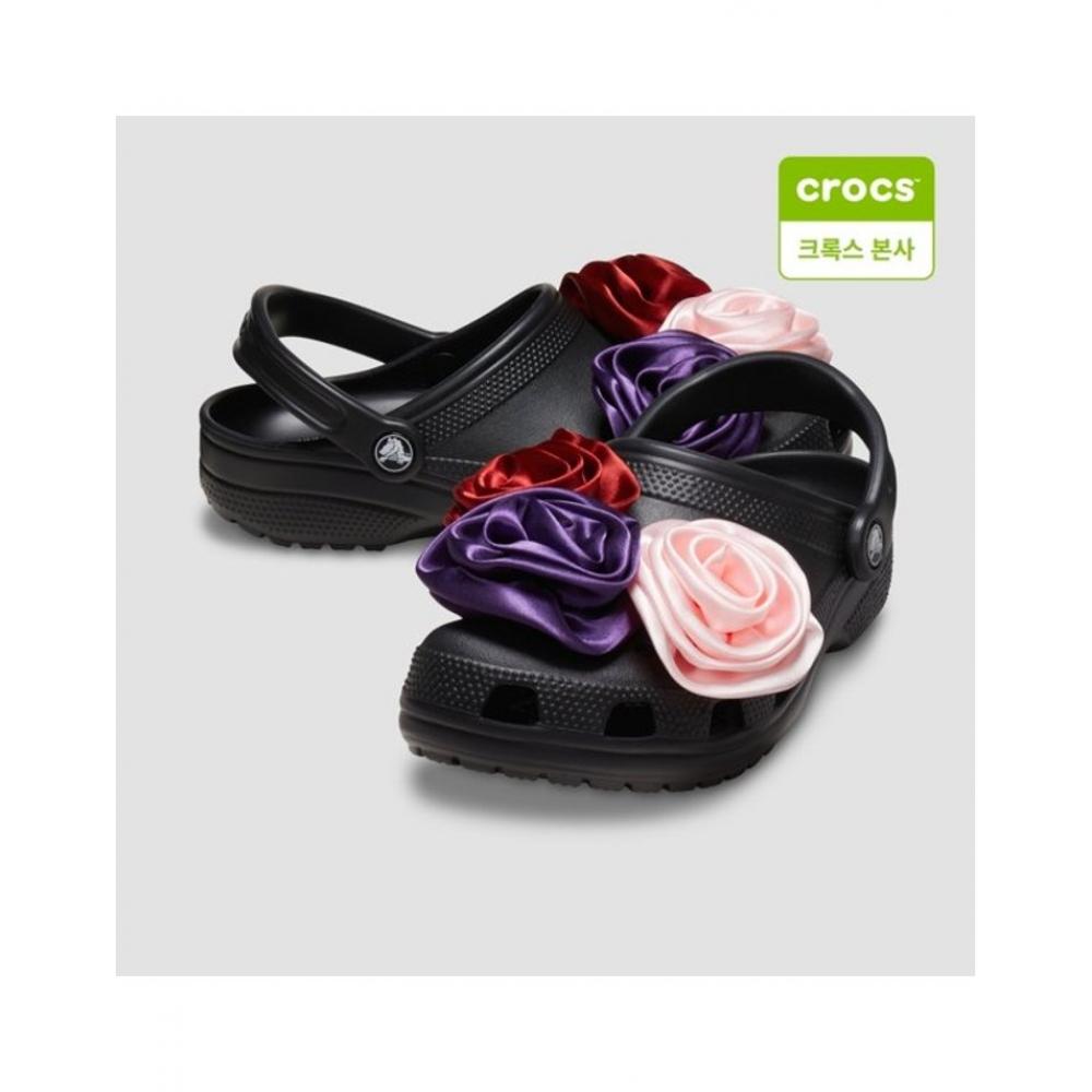 

Crocs Unisex Classic Rosette Clog 210388 001 001 black/M4W6