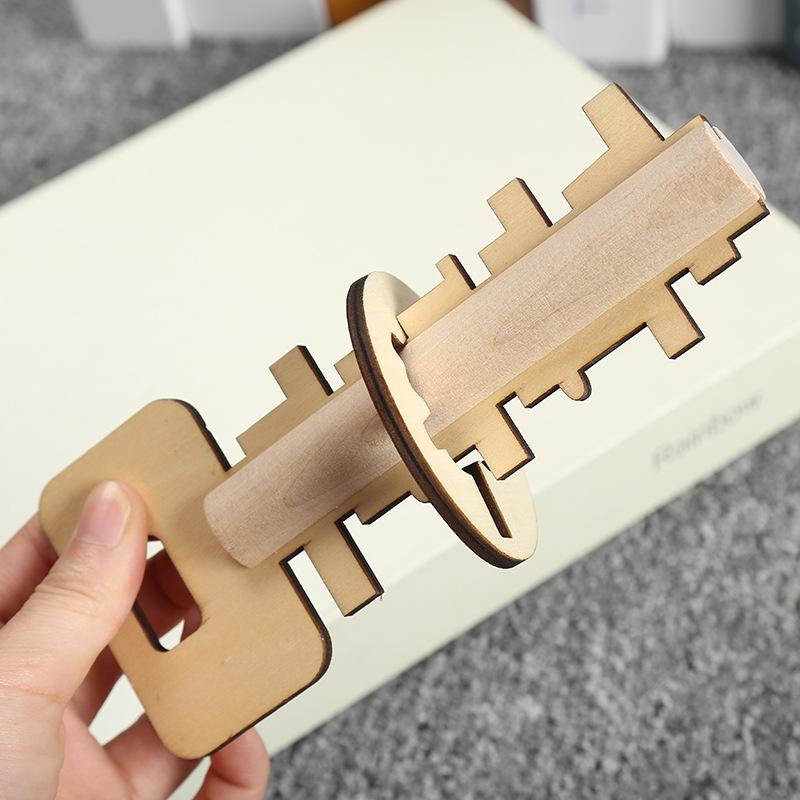 Tobefu Creative Wooden Unlock Puzzle Key Toys Kong Ming Lock For Kids Stress Release Children Intellectual Educational Gifts