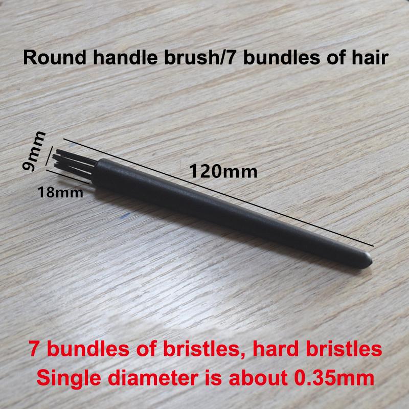 1Set Laptop Cleaning Kit Portable Cleaning Brush Nylon Brush Machine Cleaning Brush Razor Cleaning Brush Keyboard Cleaning Kit