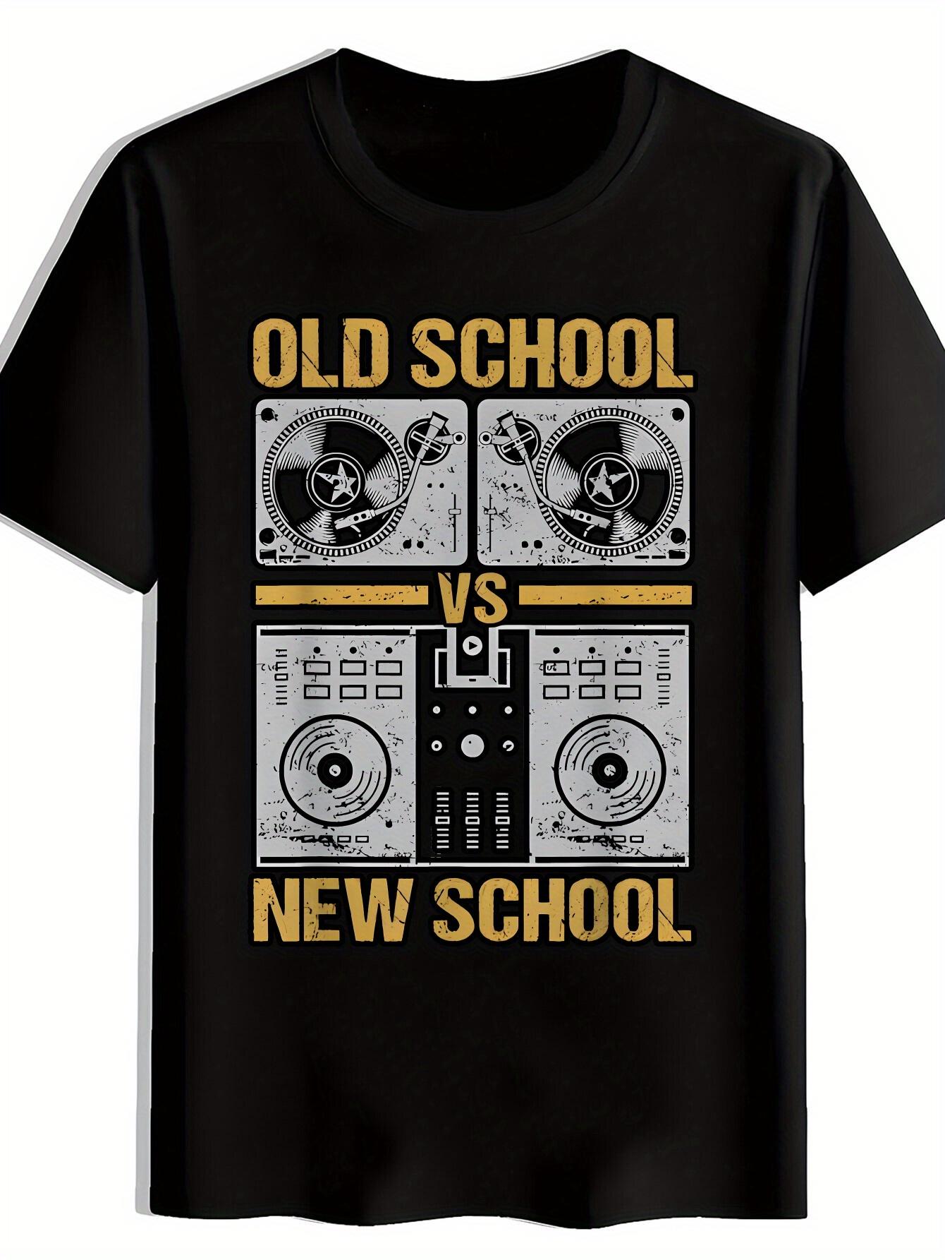 Men s Retro Vinyl Record Player Graphic T-Shirt -  Old School vs New School  Design S