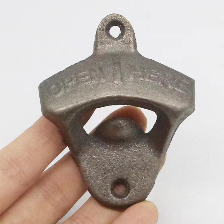 Retro Cast Iron Wall-Mounted Bottle Opener for Home Bar естественный