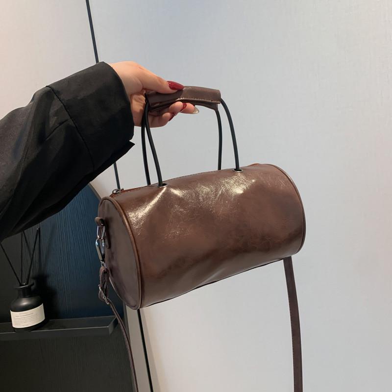 Stylish Fashionable 2024 Womens Solid Color Pu Leather Handbag Trendy Street Style Cylinder Bag