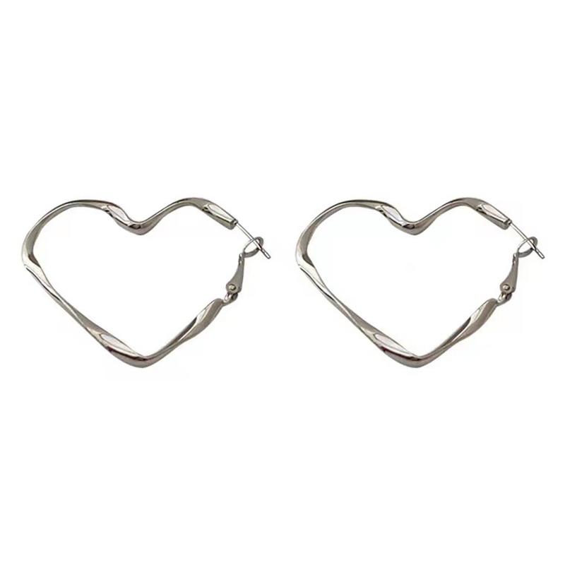 Trendy 1Pair Lovely Women Fashion Personality Exaggerated Hollow Heart Design Earring Cuff For Girl Birthday Jewelry Gift