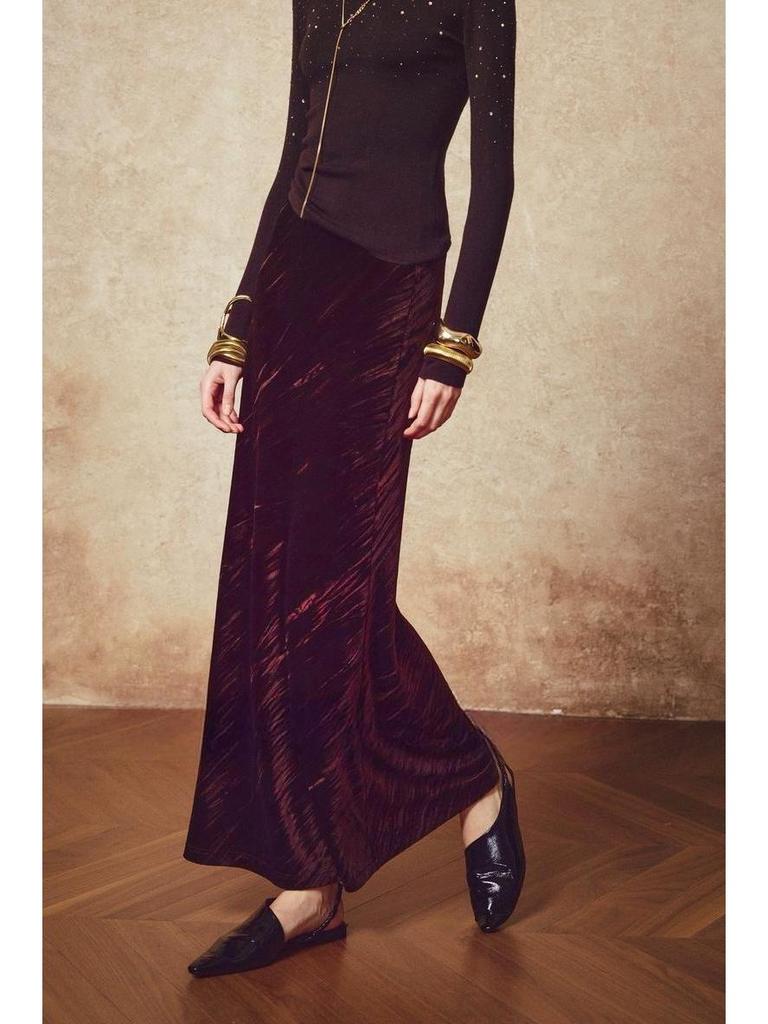 Iridescent Velvet Elastic Fishtail Midi Skirt - High-Waisted, Bias-Cut, Heavy-Duty, Slimming, Women's Autumn/Winter Skirt