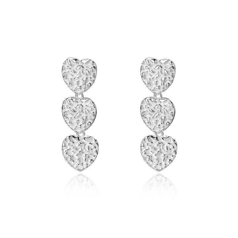 

Серьги в форме сердца с текстурой из фольги Три серьги в форме сердца Серьги Agile Длинные серьги для женщин