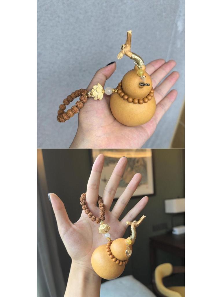 Wenwan Natural Gourd Lotus Key Pendant - DIY Soft Handheld Accessory for Men & Women.