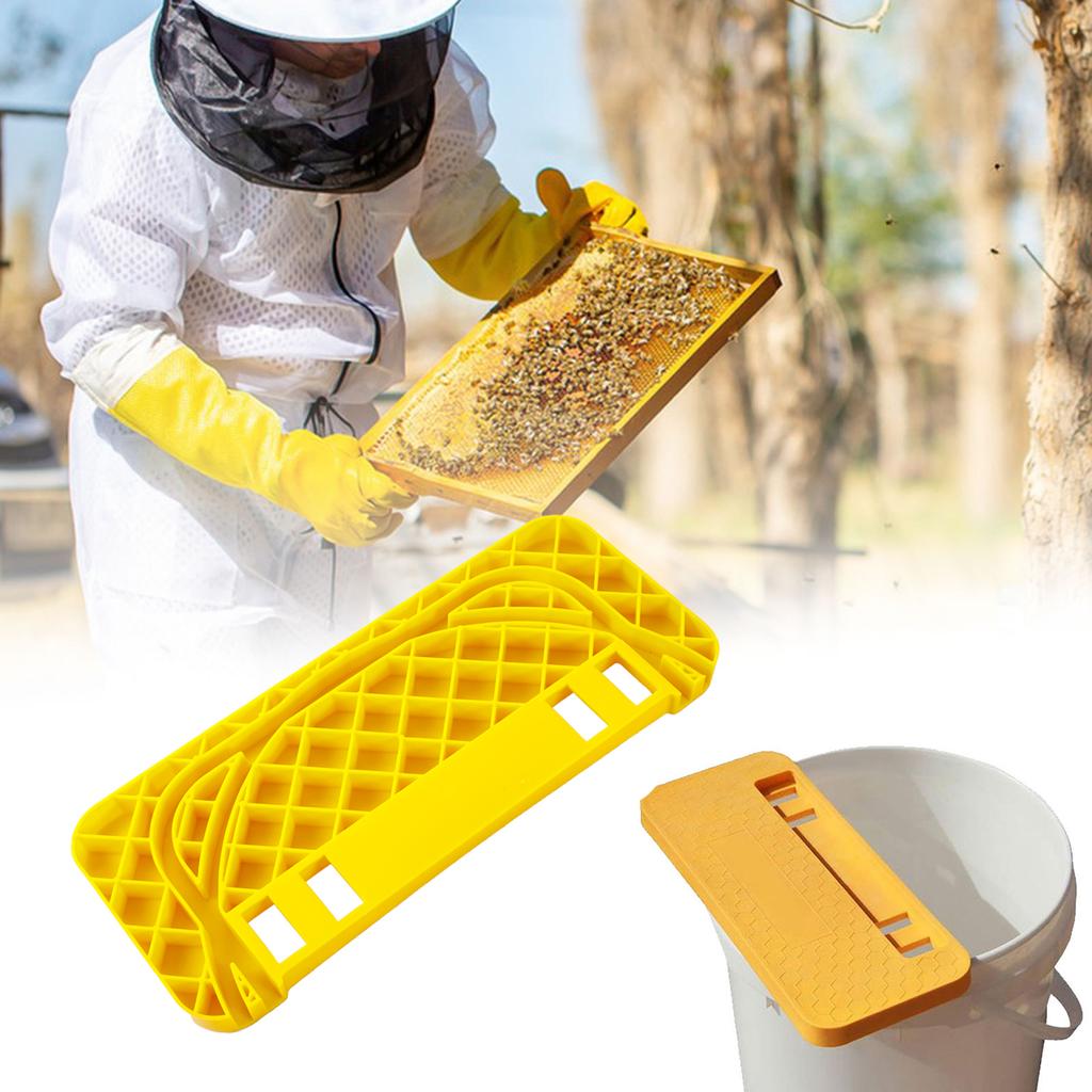 Plastic Beekeeping Hive Scraper Tool Honey Bucket Scraper Honey Harvesting Equipment Honey Shelf Hive Cleaning Tool 1pc