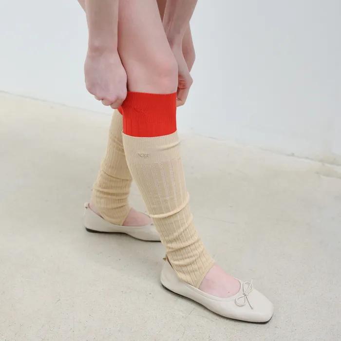 EMBROIDERY STIRRUP LEG WARMER - BEIGE