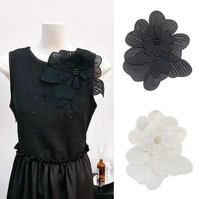 New Clothing Accessories Embroidery Patches Embroidery DIY Floral Patches White Black Sew On Patch Chest Flower