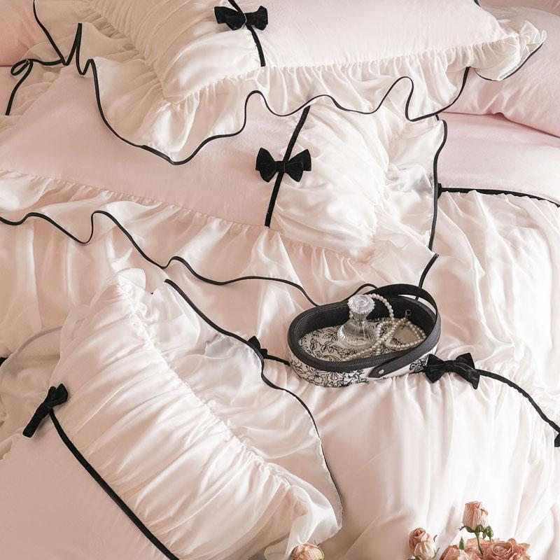 Romantic Lace Princess Black Bow Bedding Set Pink Korean Style Duvet/Comforter Cover Set Bed Sheet/Fitted Sheet Pillowcases 4Pcs