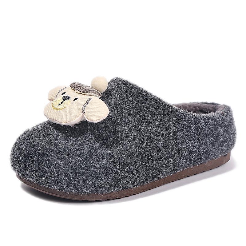 Kids Plush Slippers With Character Style Applique Soft Lined Grippy Sole Warm Shoes