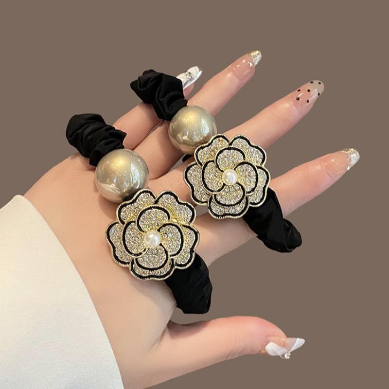 White/Black Hair Accessories, Elegant Camellia Fabric Hair Bands And Hair Accessories