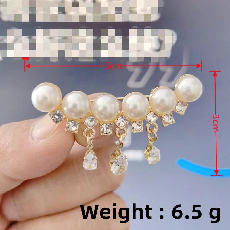 European & American Rhinestone Retro Gypsophila Eight-Pointed Star Brooch for Sweaters & Scarves