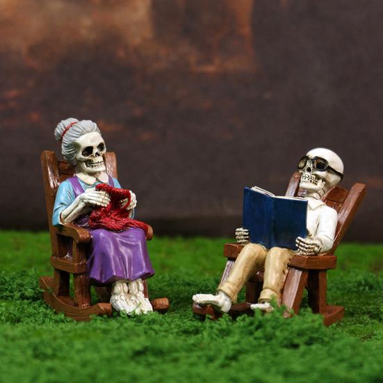 Yousheng 2 Pcs Halloween Rocking Chair Skeleton Elderly Statues Small Reading Knitting Skeleton Figurine Resin Craft for Courtyard Lawn Porch Decor