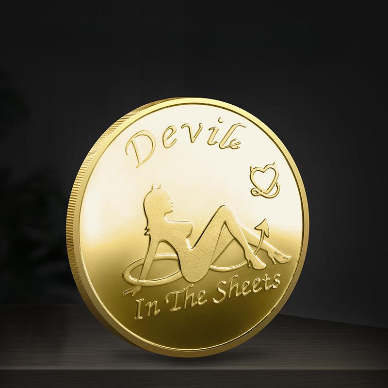 

Ангел Леди 7 Медальон Лак Значок Тисненый Медальон Памятная Монета 40*3 золотой