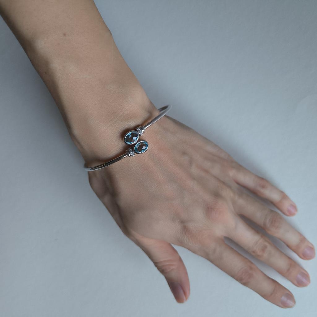 Silver Bracelet with Natural Topaz 2.996ct, Cubic Zirconia, Item Weight 7.92 G (2206798)