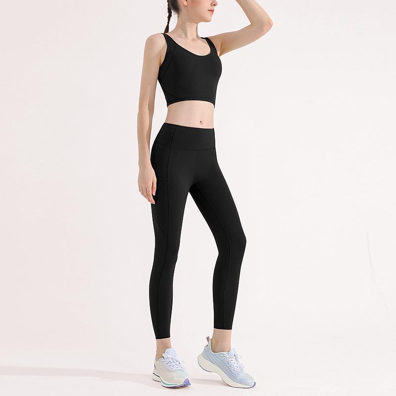 

Women s Nude-Feel High-Elastic Yoga Set - Sleeveless Top and Sports Leggings Small