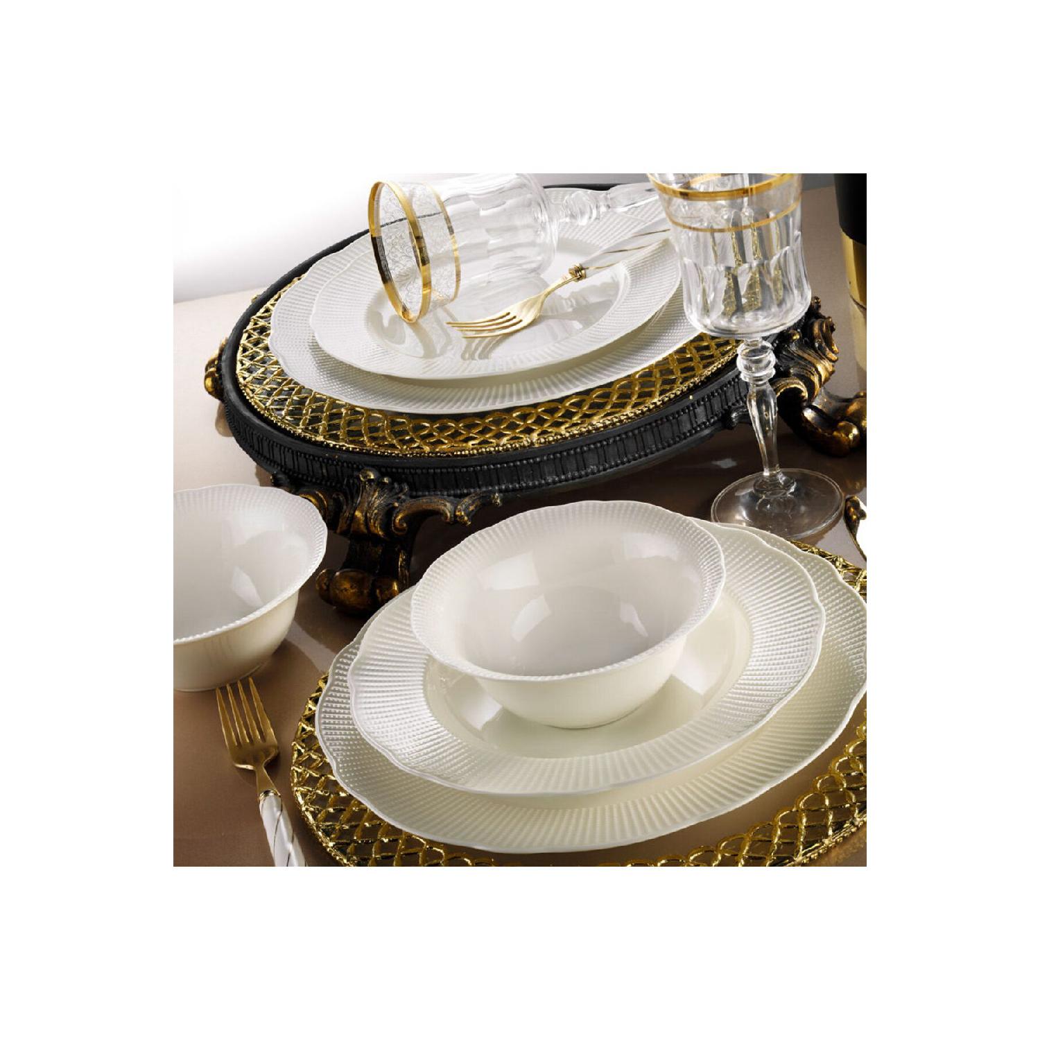 

Ужин со сливками Lay Plain из 48 предметов на 12 человек