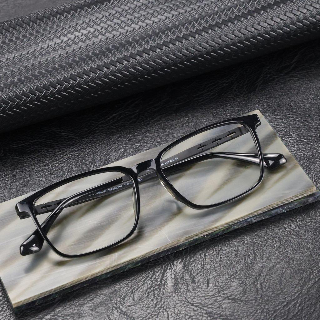 Trendy Pure Titanium Large Frame Myopia Glasses for Men - Lightweight & Prescription-Ready