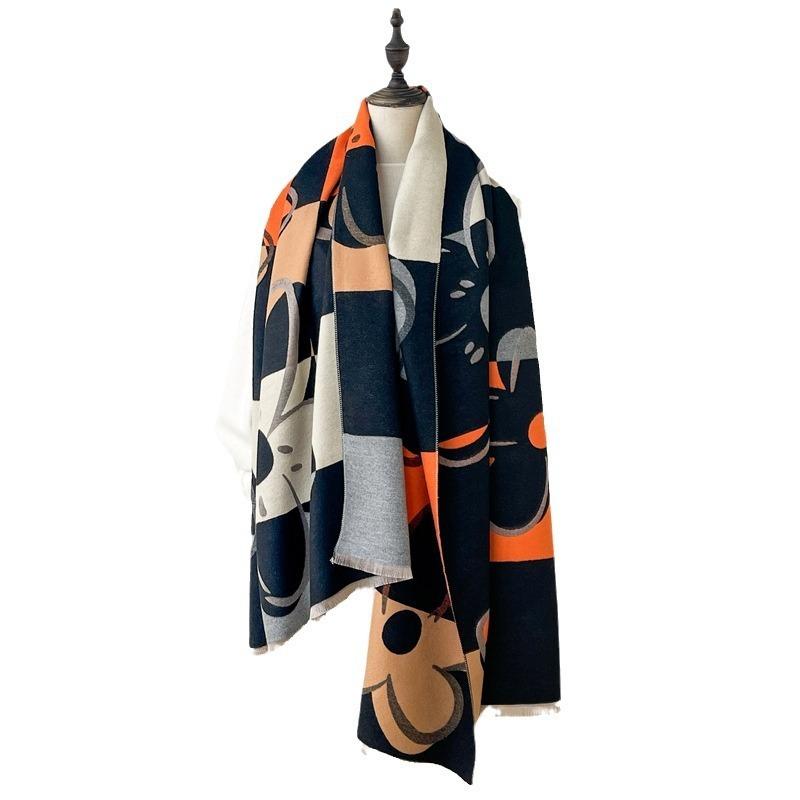 Winter wind imitation cashmere shawl thickened warm fringed scarf with winter coat femininity high sense