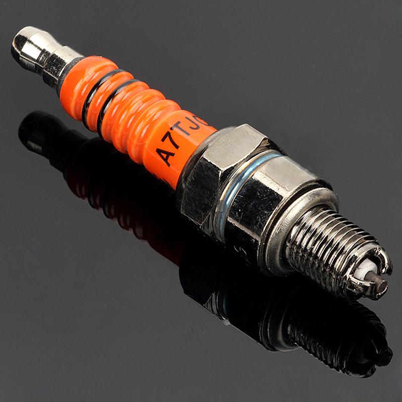 

Motorcycle Third-grade Sparking Plug Nozzle for 110CC Off-road Moto GY6125CC Scooter Modification A7TJC 49CC Universal Motorbike срібний