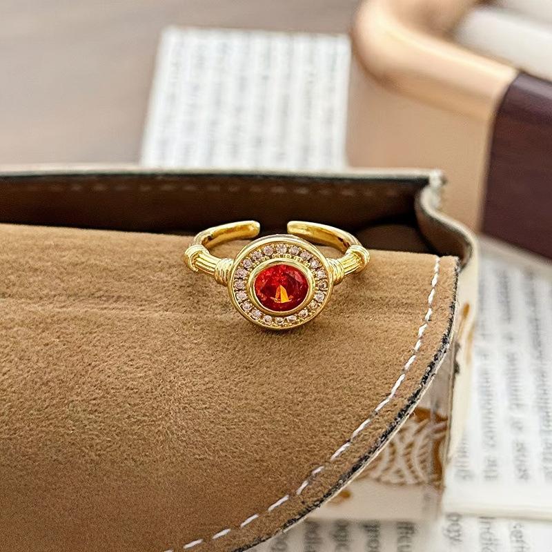 Medieval Vintage Lace Red Zir*****Pen Ring Women'S Niche High-End Light Luxury Index Finger Ring