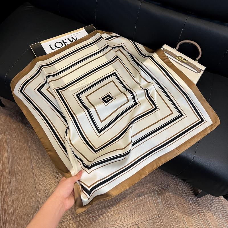 New silk scarf women's fashion versatile high-end small square scarf Korean version neck protection scarf spring and autumn retro scarf binding bag