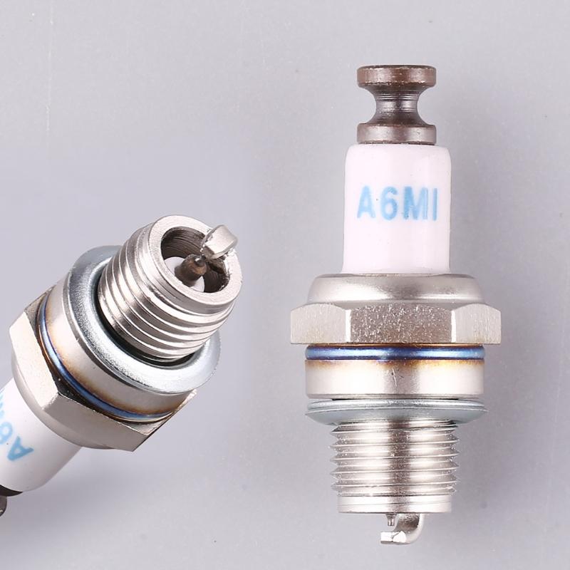 Sparking Plug For 15BM 20SBM 20RE 26BM 32CC Gasolines Chainsaw And Brush Cutter Motosierra Gasolina Chainsaws Spare Part