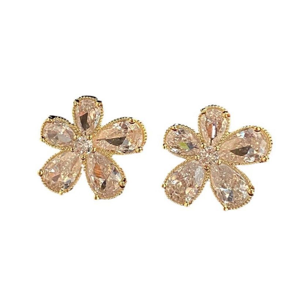Luxury Temperament Sparkling Zircons Flower-shaped Stud Earrings for Women Exquisite Personality Bride Wedding Designer Jewelry