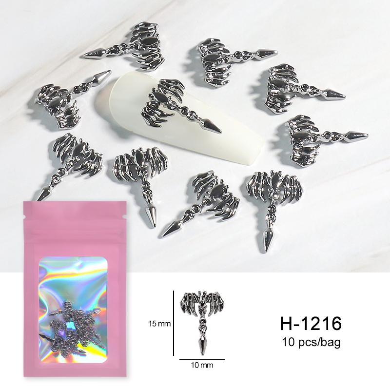 Alloy Skull Nail Charms Retro Halloween Decals Ornaments 3D Ghost Silver Classic Jewelry Nails Art Design Manicure Accessories