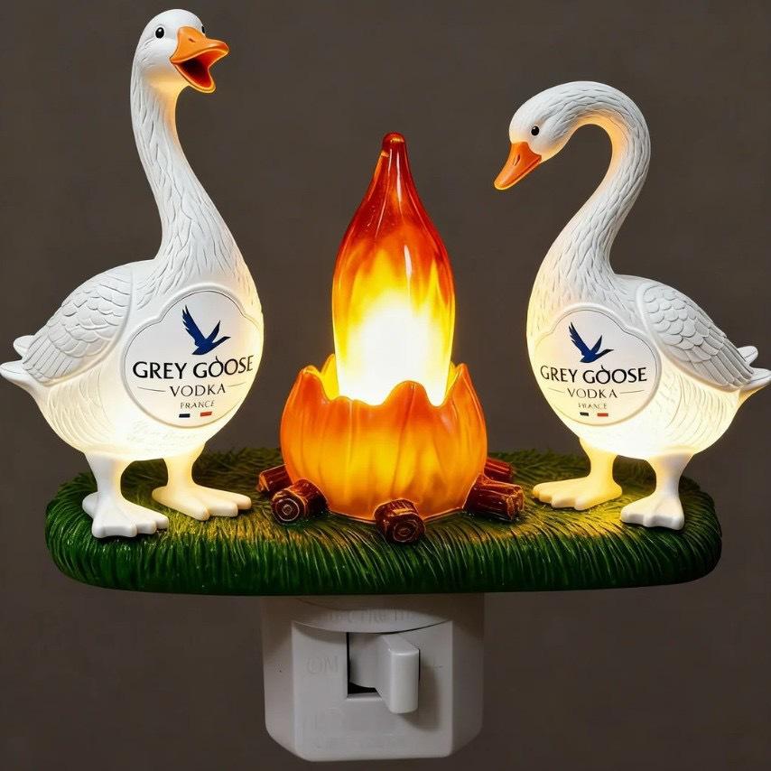 Creative Goose Shape Night Light Socket Light Resin Bonfire Atmosphere Light Bedroom Bar Decoration Led Night Light