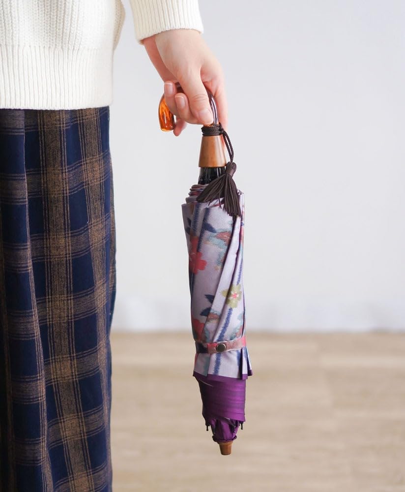 Folding Umbrella with a Traditional Japanese Floral Made of Fabric with a Loose Suitable for Both Rain and with a Folding Komiya Shoten Japanese-made