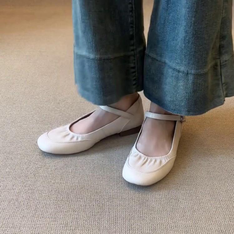 Sheepskin version~ Niche design simple round head Mary Jane shoes women's new models are not tired of commuting versatile flat-soled single shoes