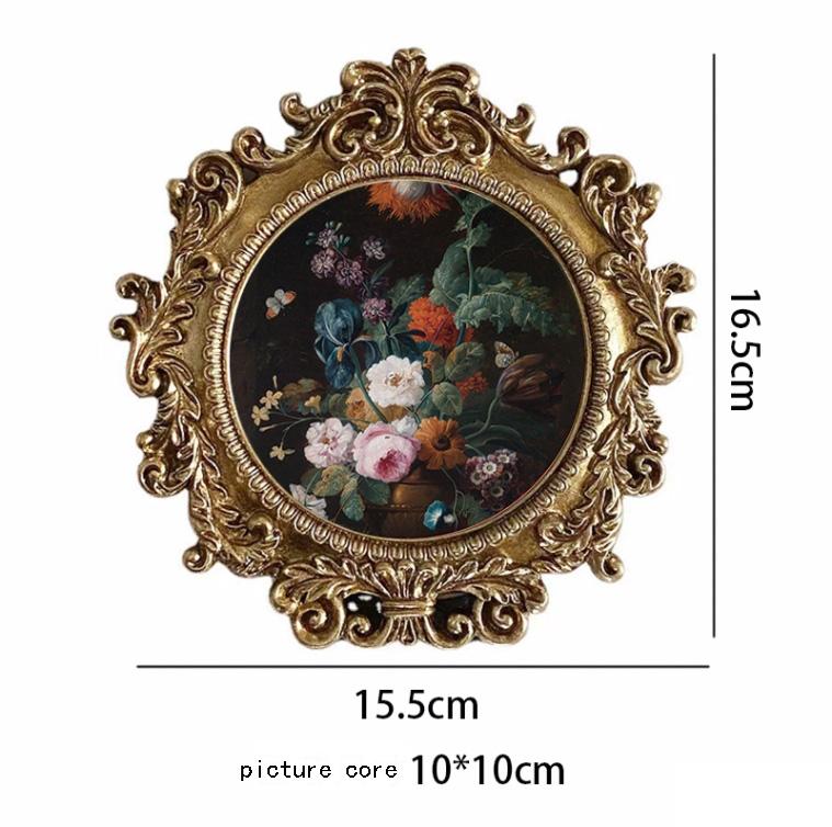 European Vintage Artistic Luxury Relief Photo Frame Resin Adornments Home Room Wall Murals Picture Frame Decoration Accessories