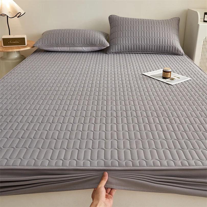 1 PC Waterproof Bedcover Fitted Sheet Bed Mattress Cover Thickened Quilted Soft Comfortable Breathable Solid Color Bedding Mattress Cover