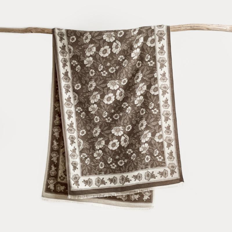 Scarf women's new winter tassel shawl floral versatile cashmere thickened warm and cold-proof scarf dual-purpose