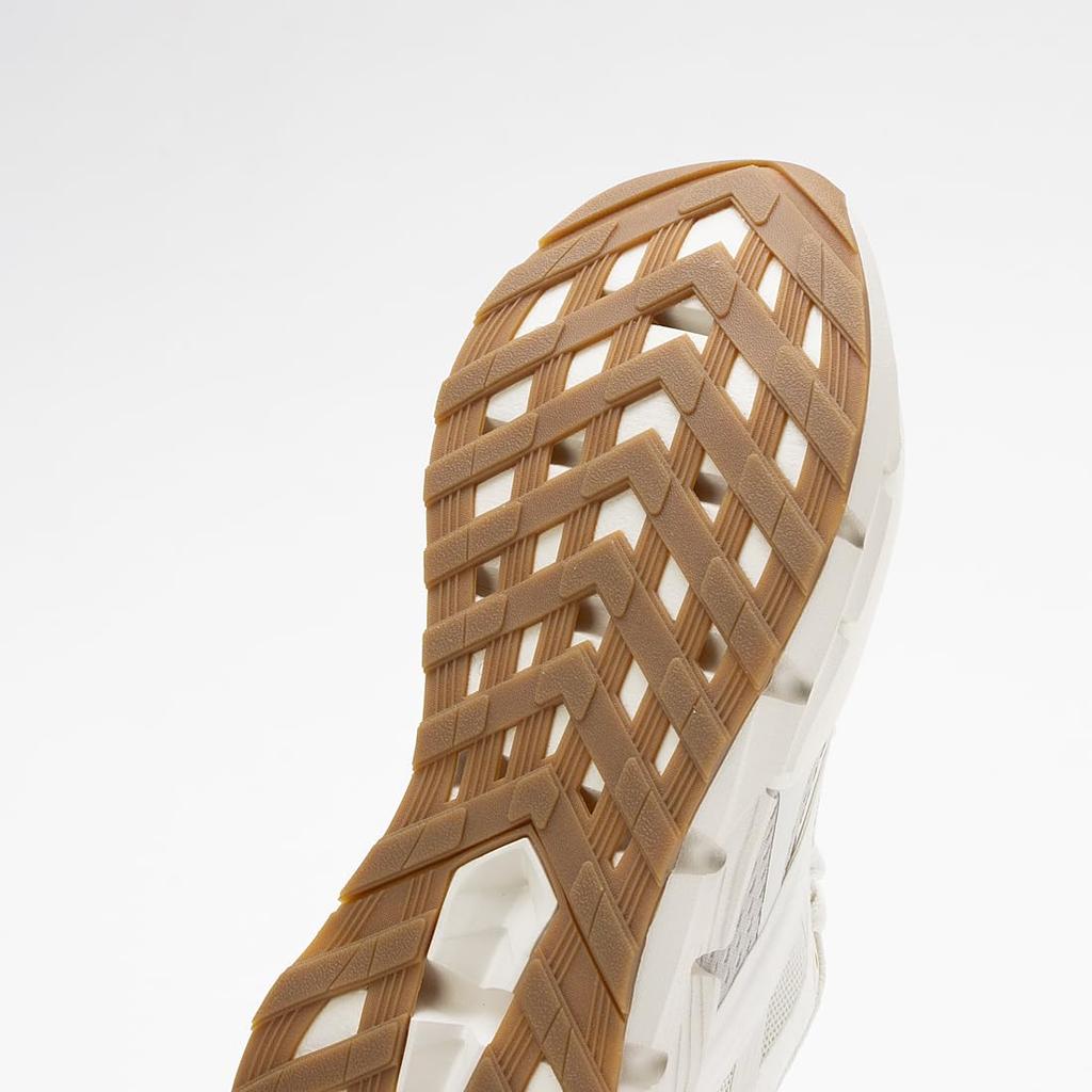 Reebok ZIG DYNAMICA 5 Running Shoes - Chalk [22.0 cm]