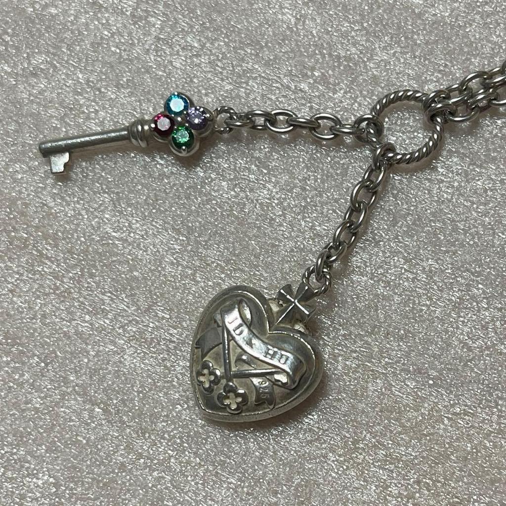Used Justin Davis  HU (Hideo Uchiyama) necklace