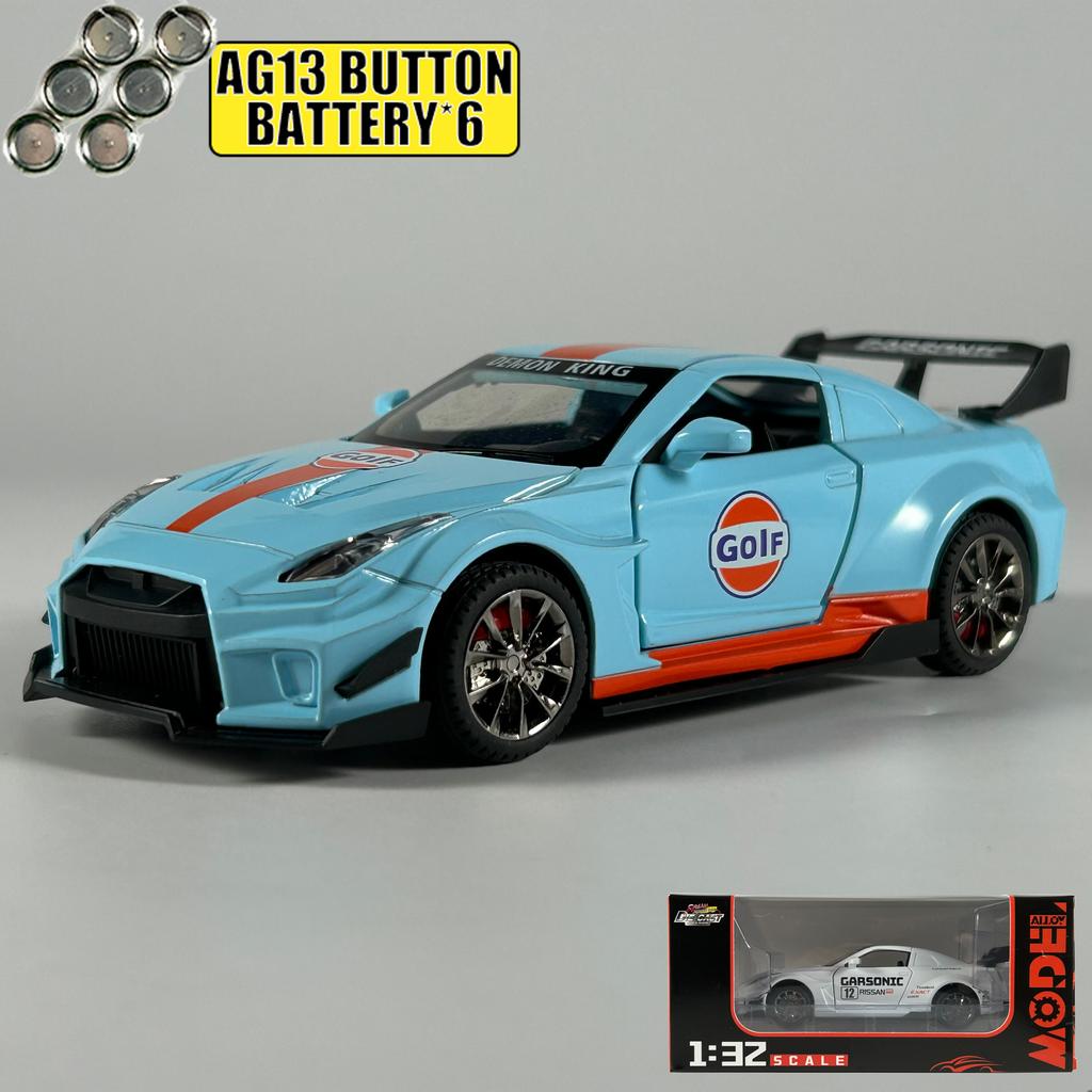 1:32 Nissan GTR CSR2 Modello in Lega Metallica Diecast Auto Decorazione per la Casa & Collezionabili Ornamento per Esposizione Hobby Regali per le Feste