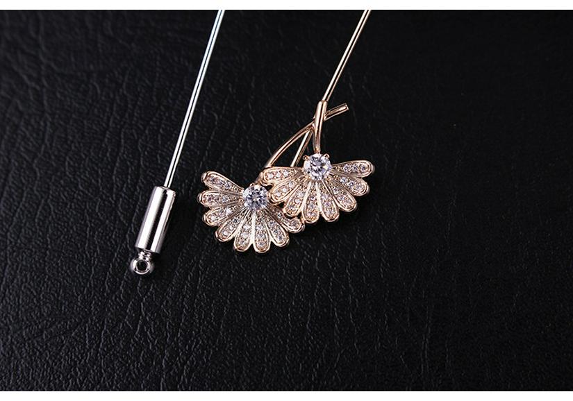 Ginkgo Leaf Zircon Brooch: Unisex High-Grade Crystal Pin
