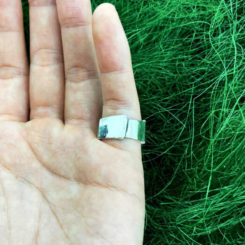 Water. Wet Stem Ring