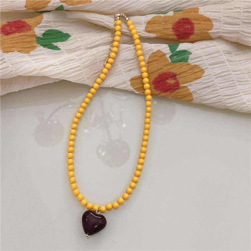 Sweet and Cute Girl-style Candy-colored Love Collarbone Chain Versatile Necklace, New Beaded Pearl Necklace.