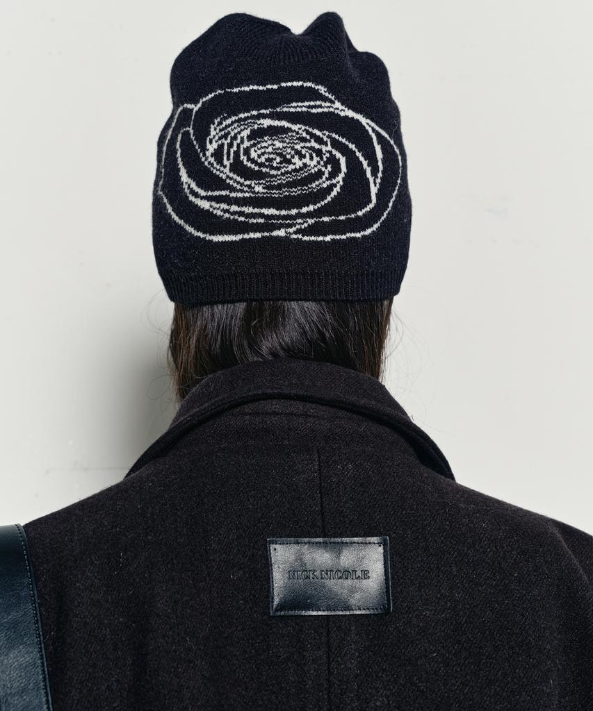 Nigaennikol Rose Jaquard Beanie_Black White