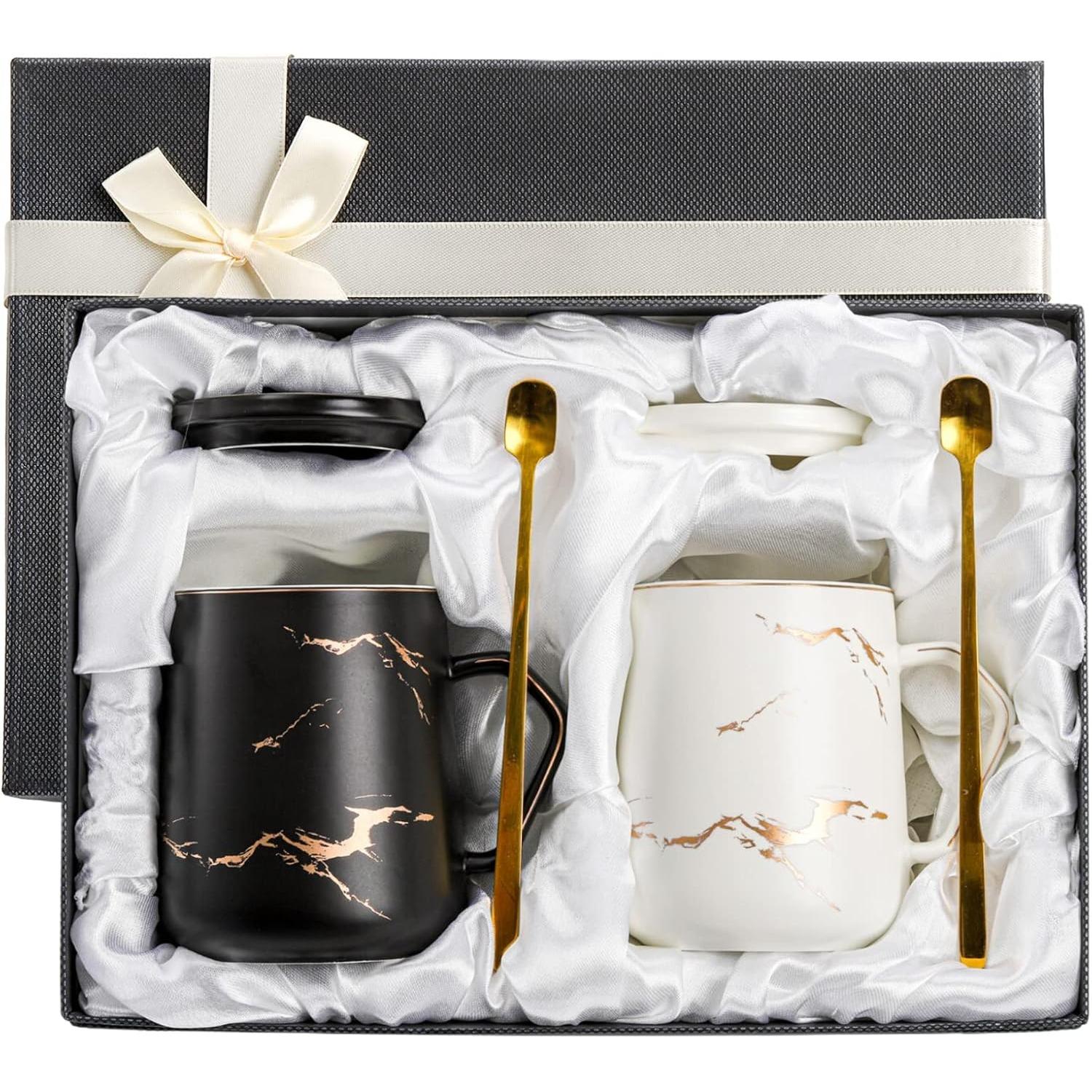 2 Pack Ceramic Mug Set for Couple, Coffee Mugs with Gift Box, Engagement Wedding Gift 13.5 oz Porcelain Mug Set with Lid and Gold Spoon Marbling 2-Pack