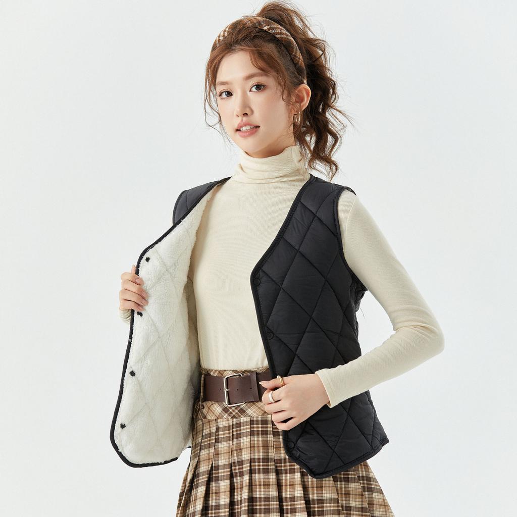 Women's Fall and Winter Lightweight Warm Comfortable Enlarged Suit Pointed Angle Can Be Taken Inside The Female Cotton Vest Double-sided