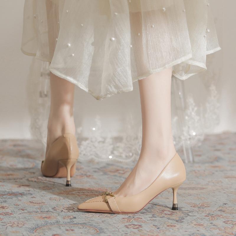 European station spring new high heels thin heel pointed fashion shallow mouth temperament metal buckle commuter single shoes heels